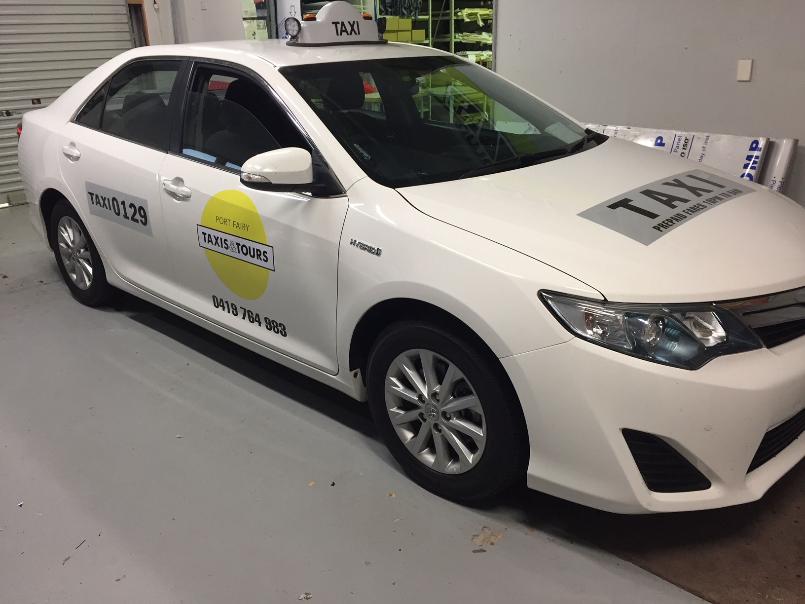 Port Fairy Taxi Vehicle Signage