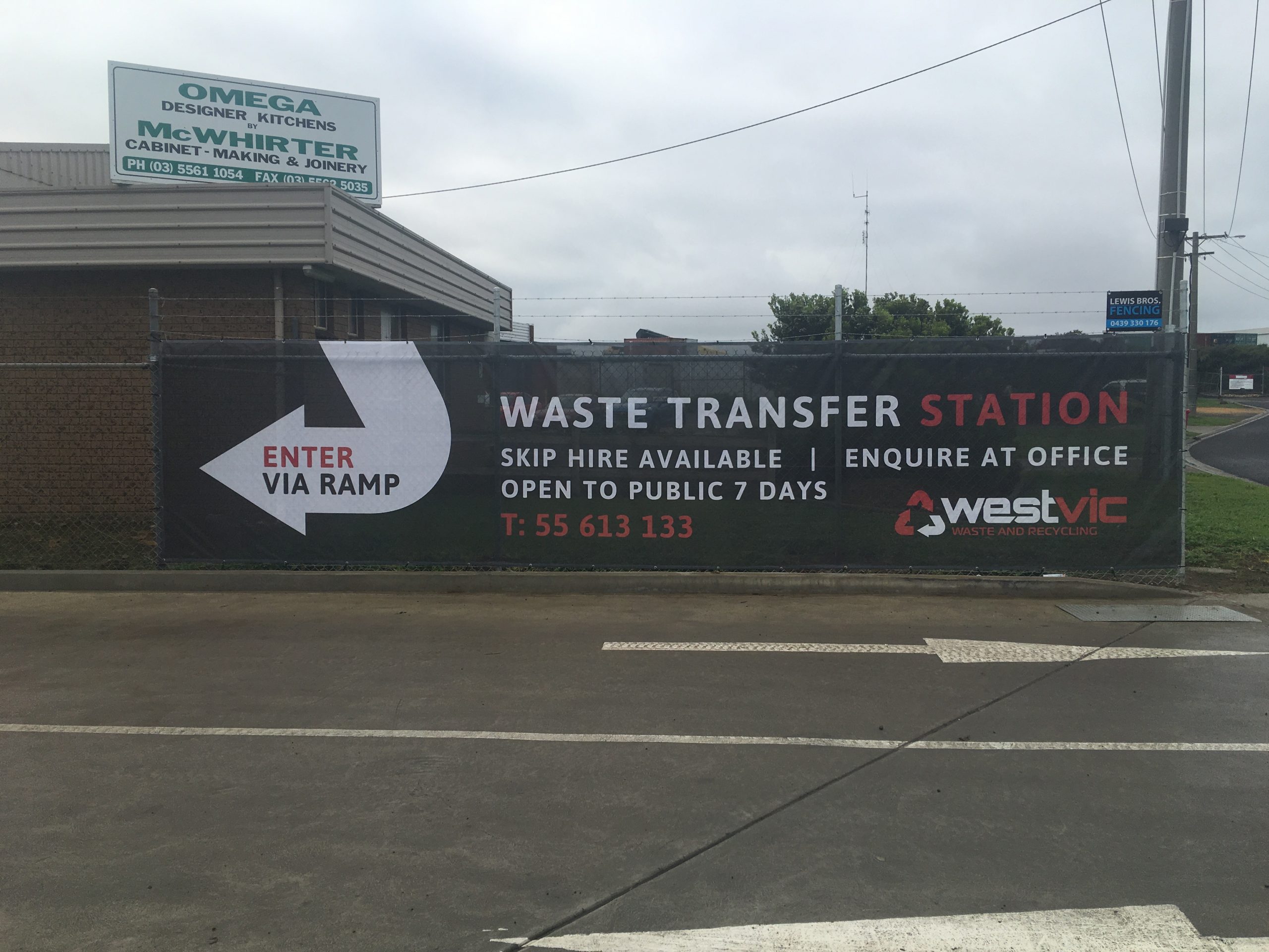 Westvic Waste Mesh Banner