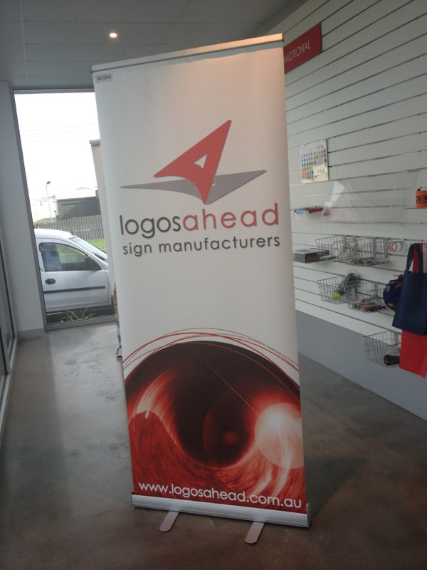 Logosahead Retractable Banner