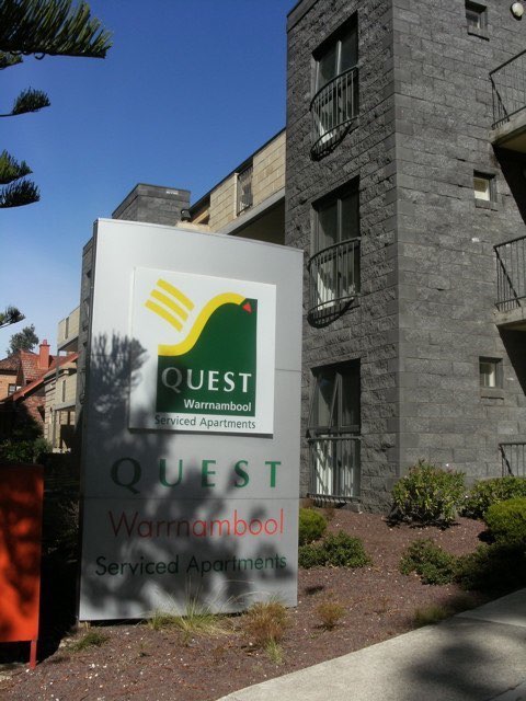 Quest Lightbox